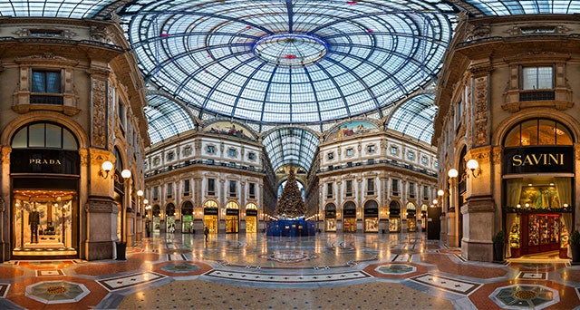 MILAN, ITALY - APRIL 12, 2014 Galleria Vittorio Emanuele S Louis